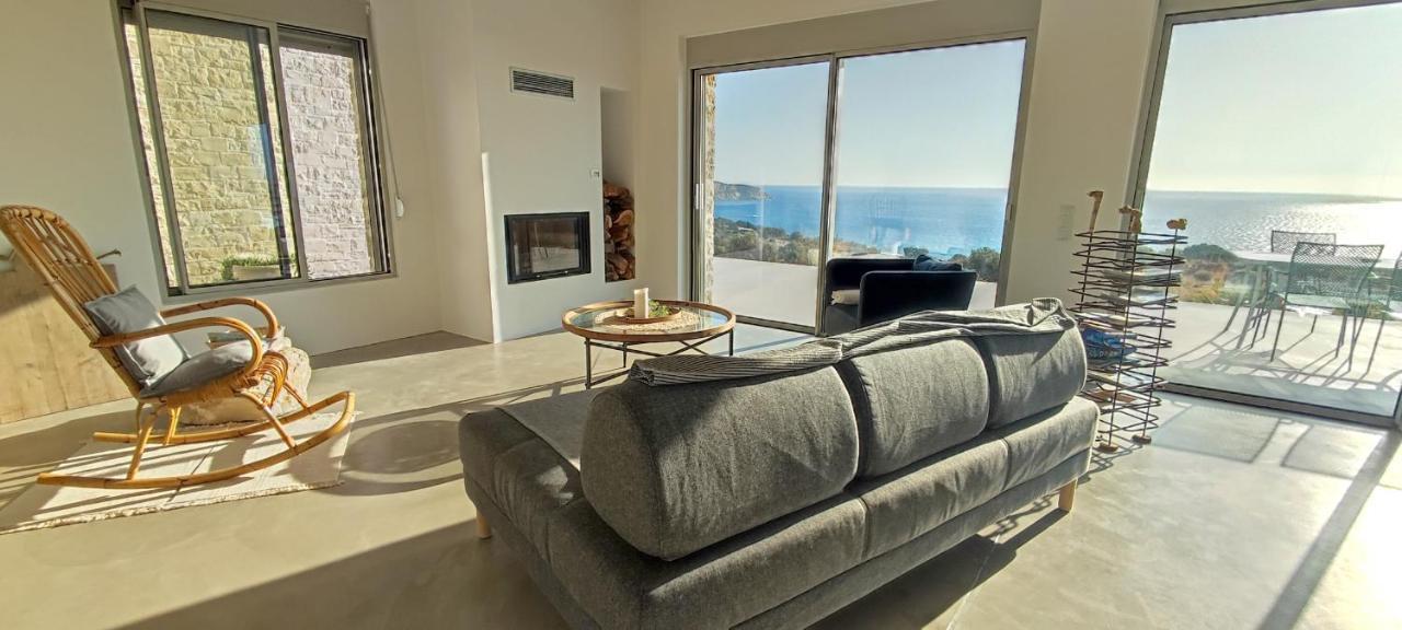 Komos Beach Estate Kalamaki  Luaran gambar